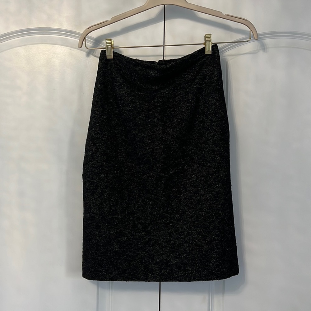 Theory Tweed knee high skirt, excellent condition, worn once!!